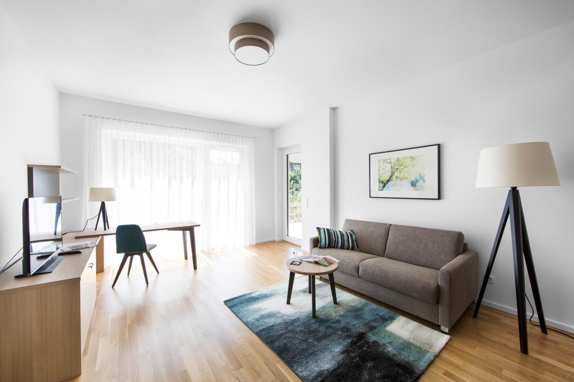 Livingroom Bad Homburg Boardinghouse Bad Homburg vor der Hoehe Exterior photo